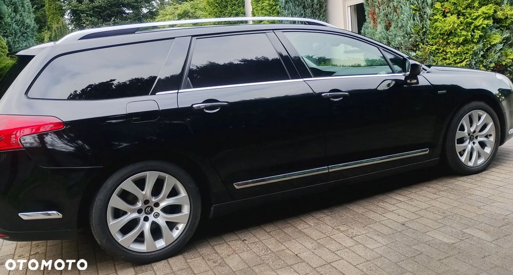 Citroën C5 Tourer V6 HDi 240 Biturbo FAP Exclusive - 24