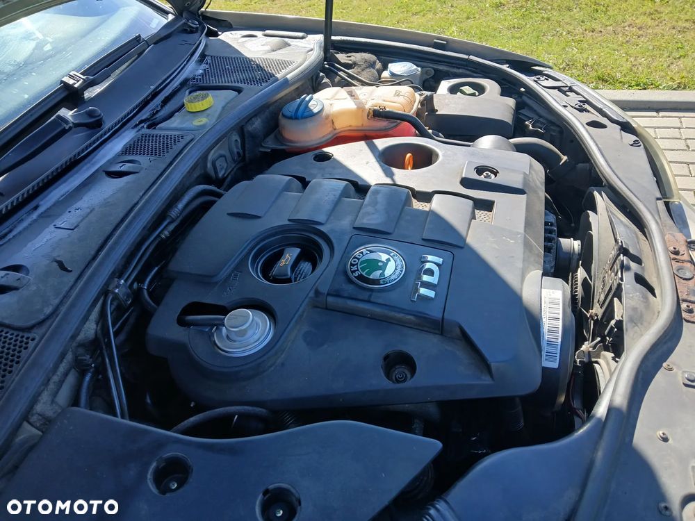 Skoda Superb - 17