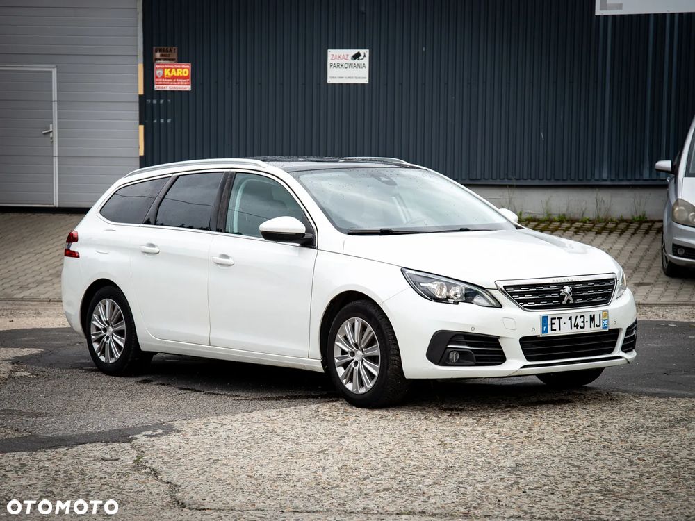 Peugeot 308 PureTech 130 GPF Stop & Start Allure - 1