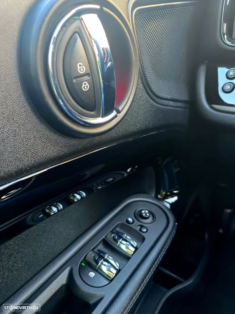 MINI Countryman Cooper SE ALL4 Auto - 19