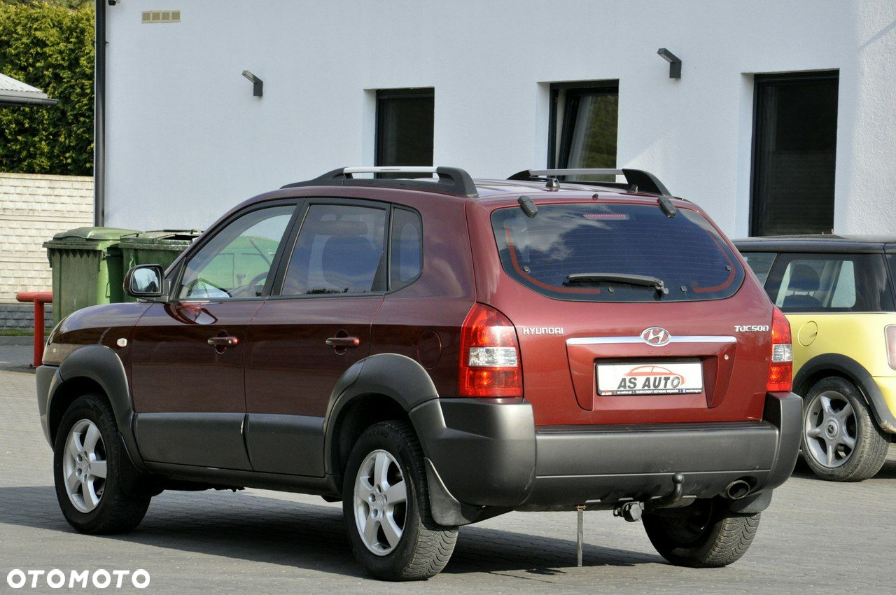 Hyundai Tucson 2.0 2WD GLS - 31