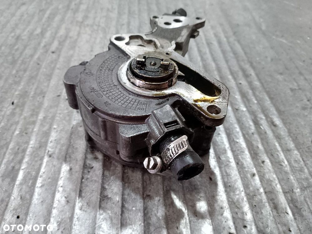 POMPA VACUM VW PASSAT B5 FL 038145209N 1.9 TDI - 6