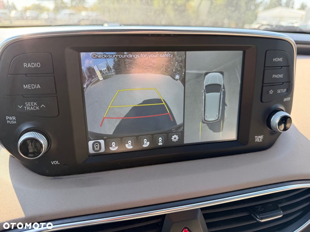 Hyundai Santa Fe 2.0 T Sport Utility - 10