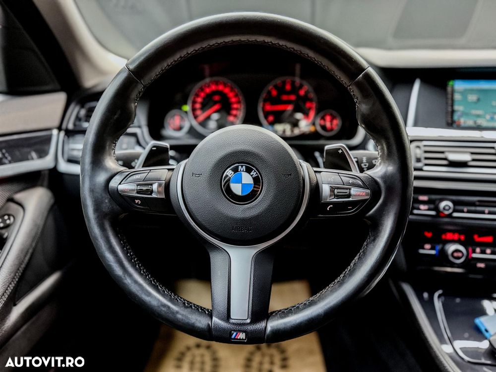 BMW Seria 5 520d xDrive Aut. - 16