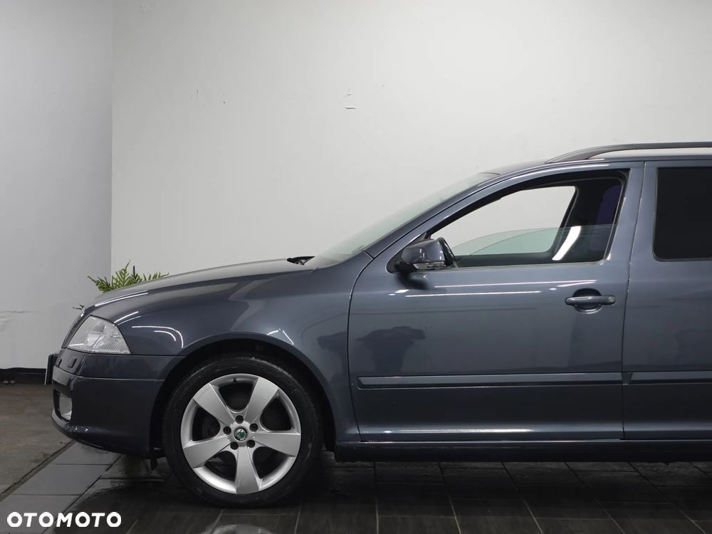 Skoda Octavia 1.8 TSI SPORT EDITION - 17