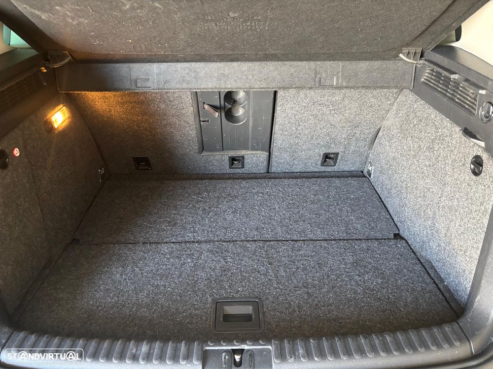 VW Tiguan 1.4 TSI Trend BlueMotion - 21