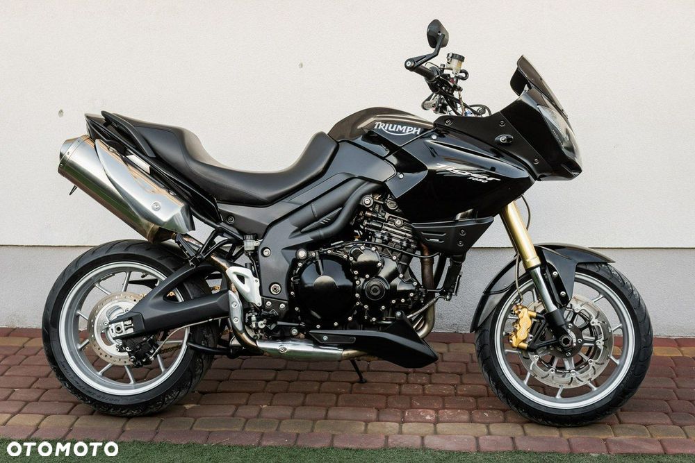 Triumph Tiger - 2