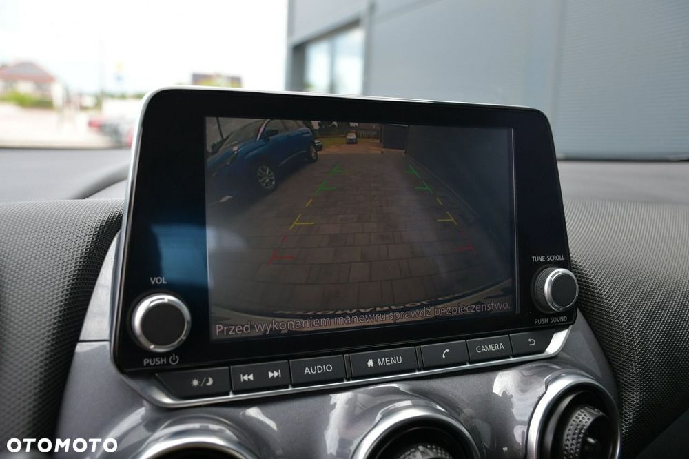 Nissan Juke 1.0 DIG-T N-Connecta - 27