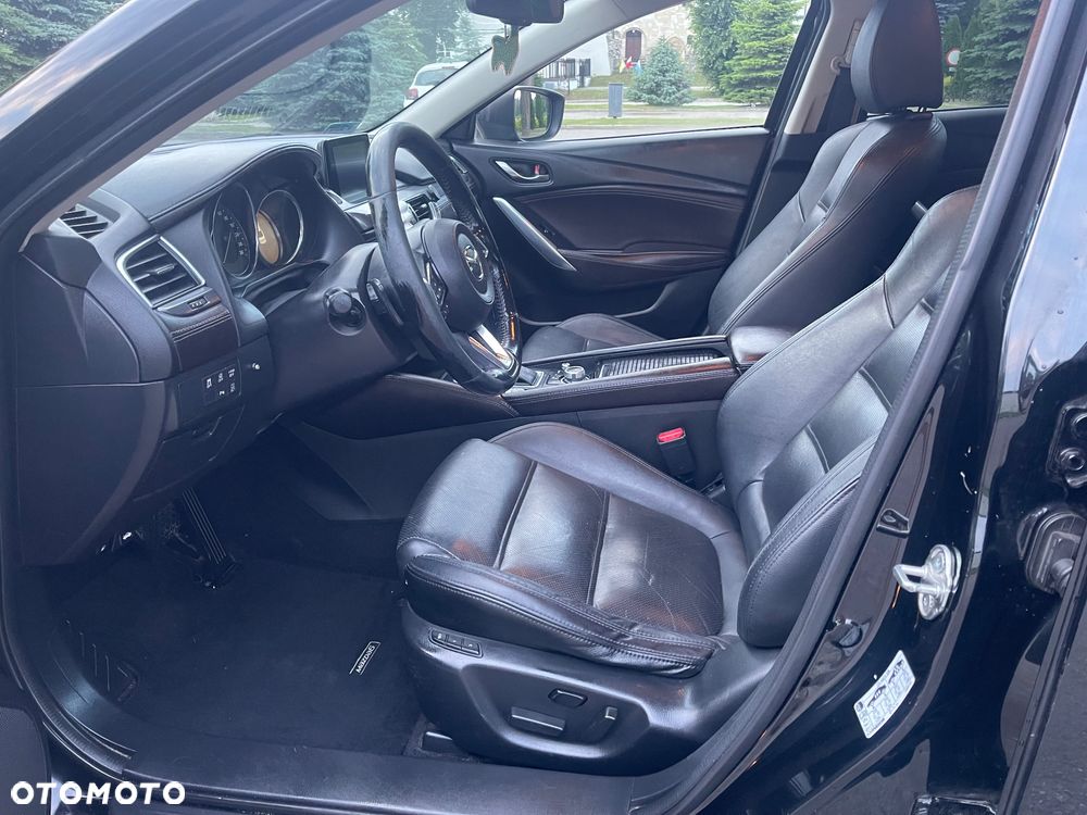 Mazda 6 - 12