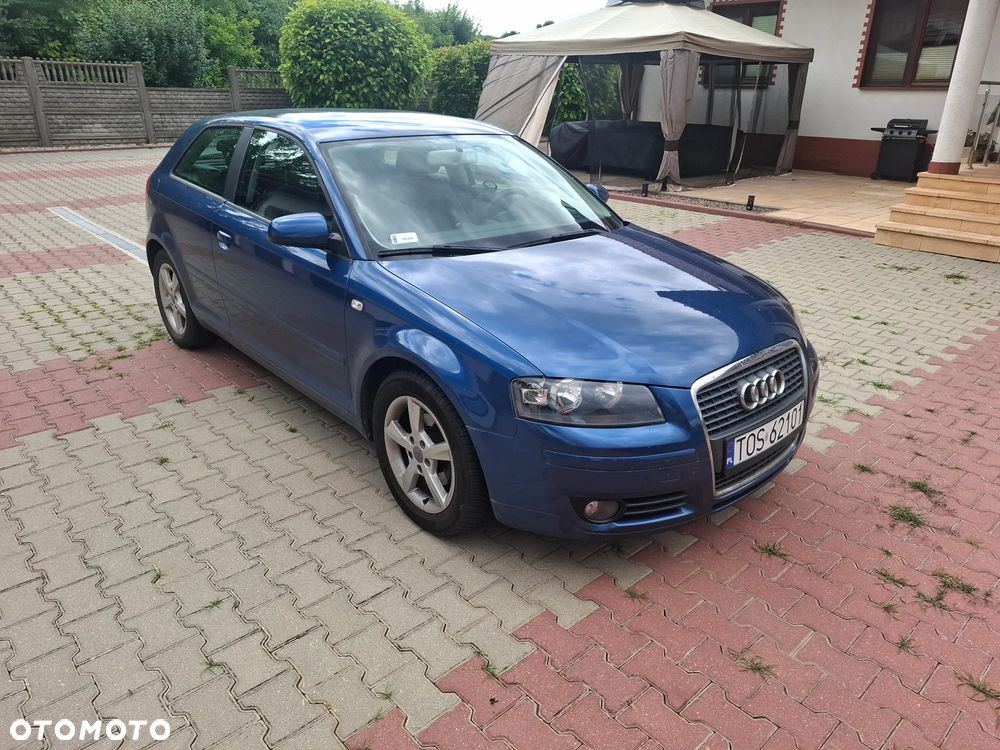 Audi A3 3-drzwiowe 1.6 Ambition - 4