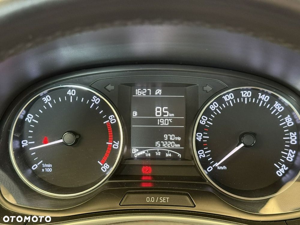 Skoda Fabia 1.2 TSI Active - 18