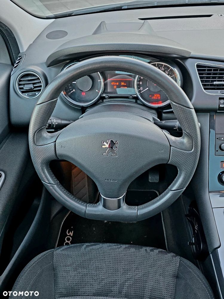 Peugeot 3008 HDi FAP 150 Platinum - 20