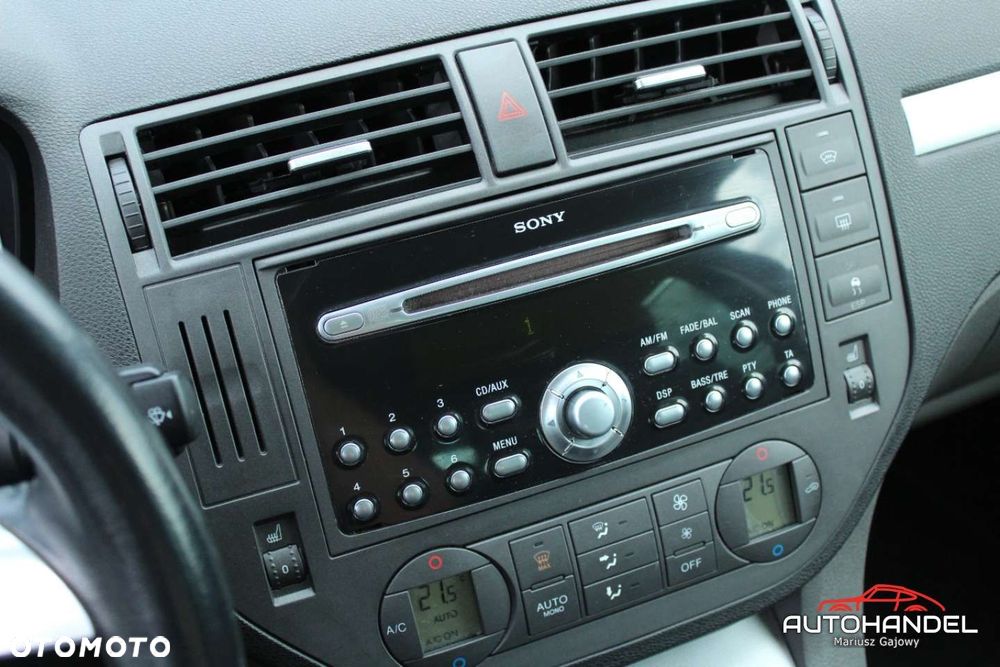 Ford C-MAX - 16