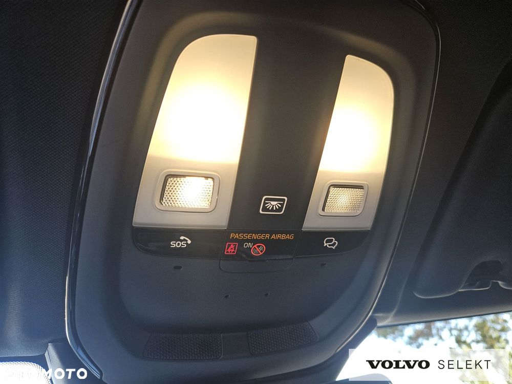Volvo XC 60 - 24