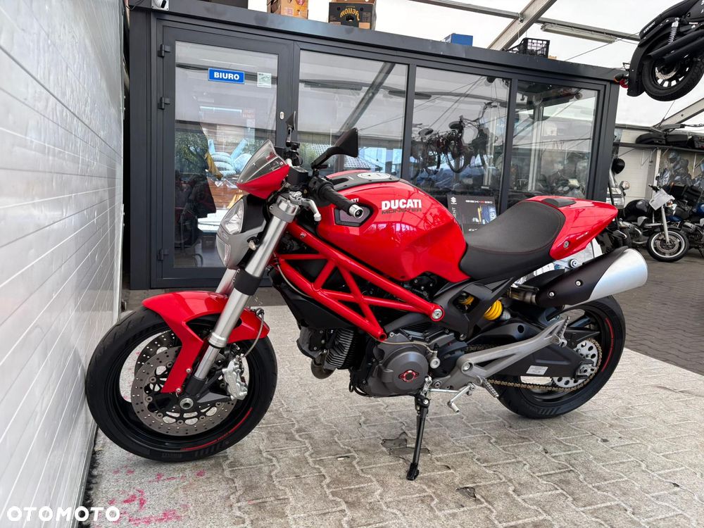 Ducati Monster - 13