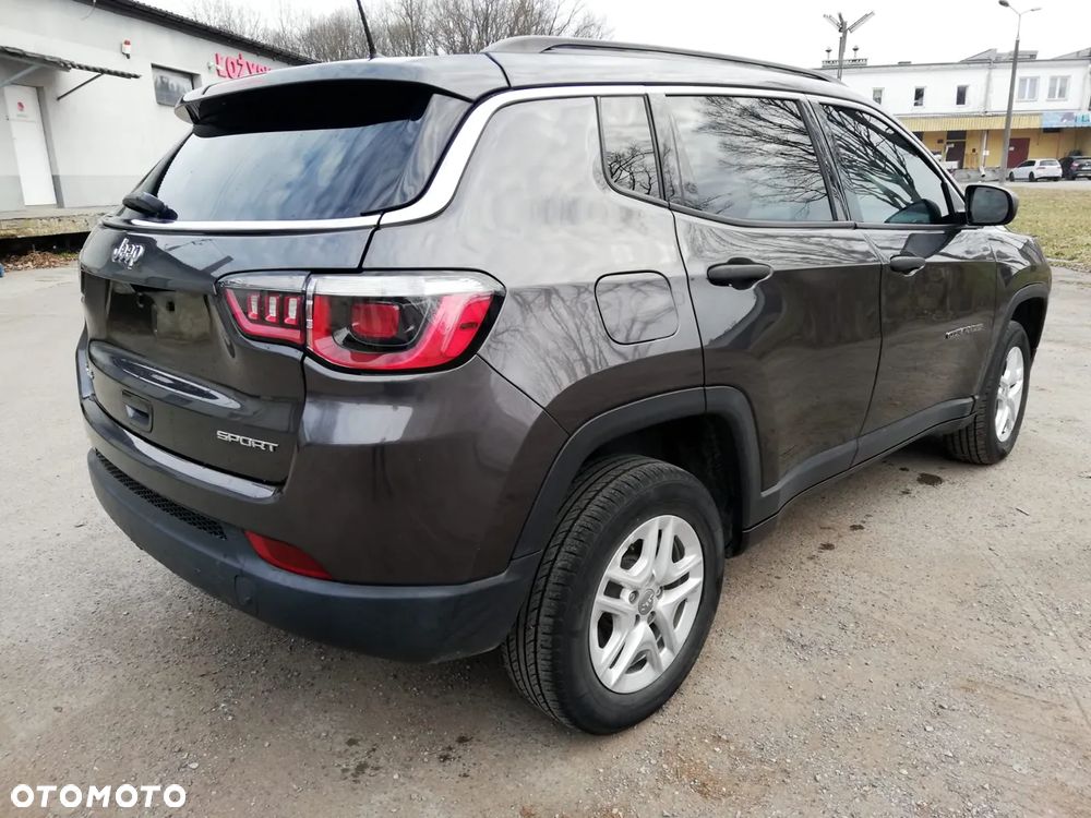 Jeep Compass - 5