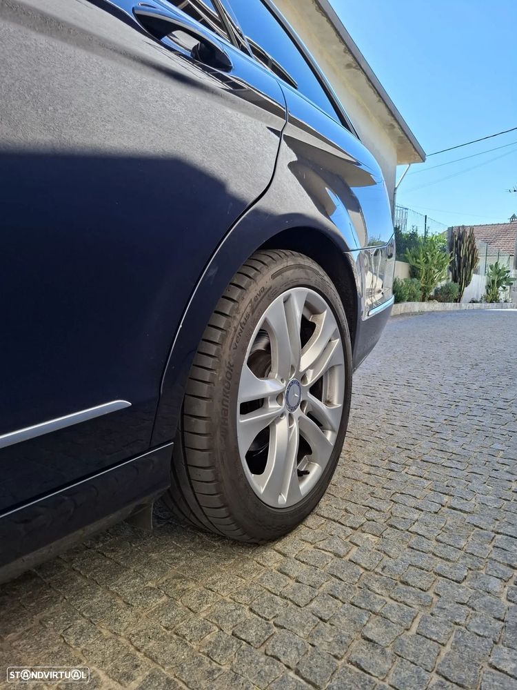 Mercedes-Benz C 200 - 6