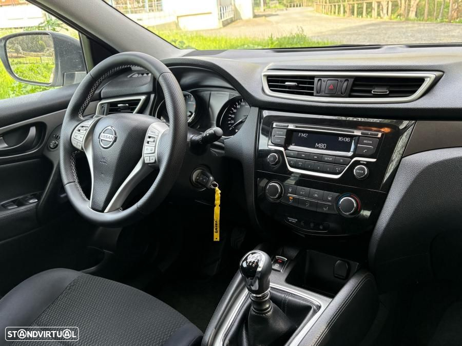 Nissan Qashqai 1.5 dCi Tekna Premium 17 - 19