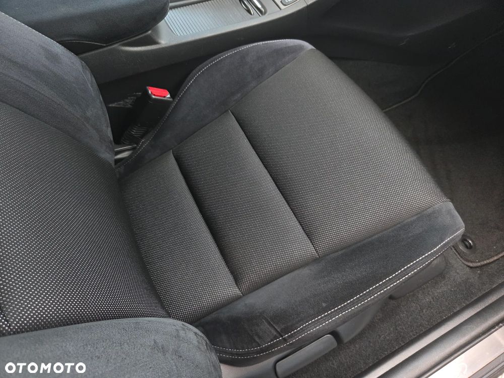 Honda Civic 1.8i-VTEC Type S - 12