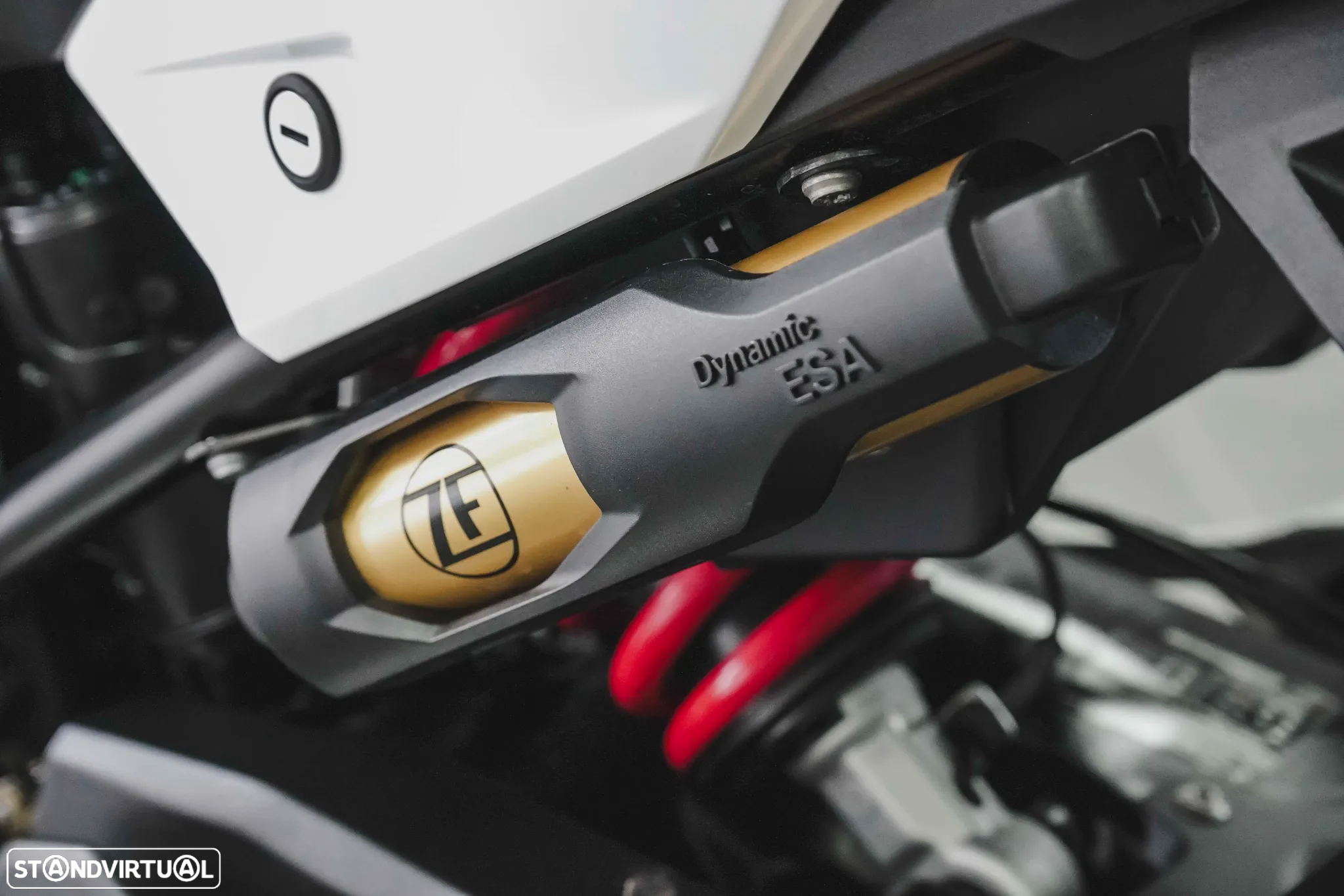 BMW F 900 XR - 43
