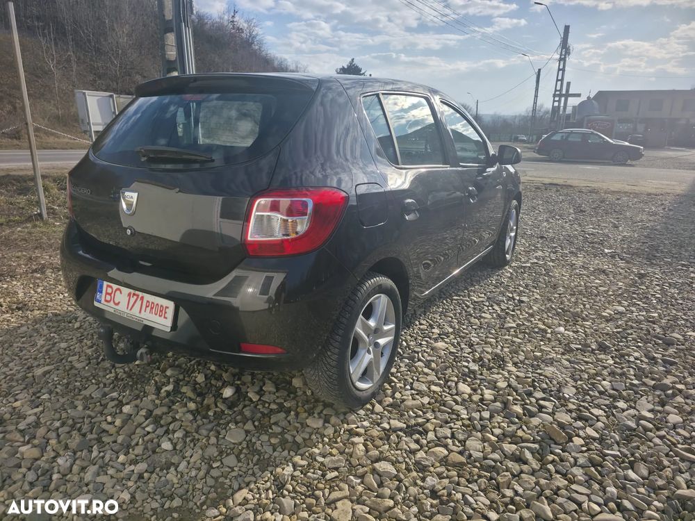 Dacia Sandero dCi 90 Laureate - 4