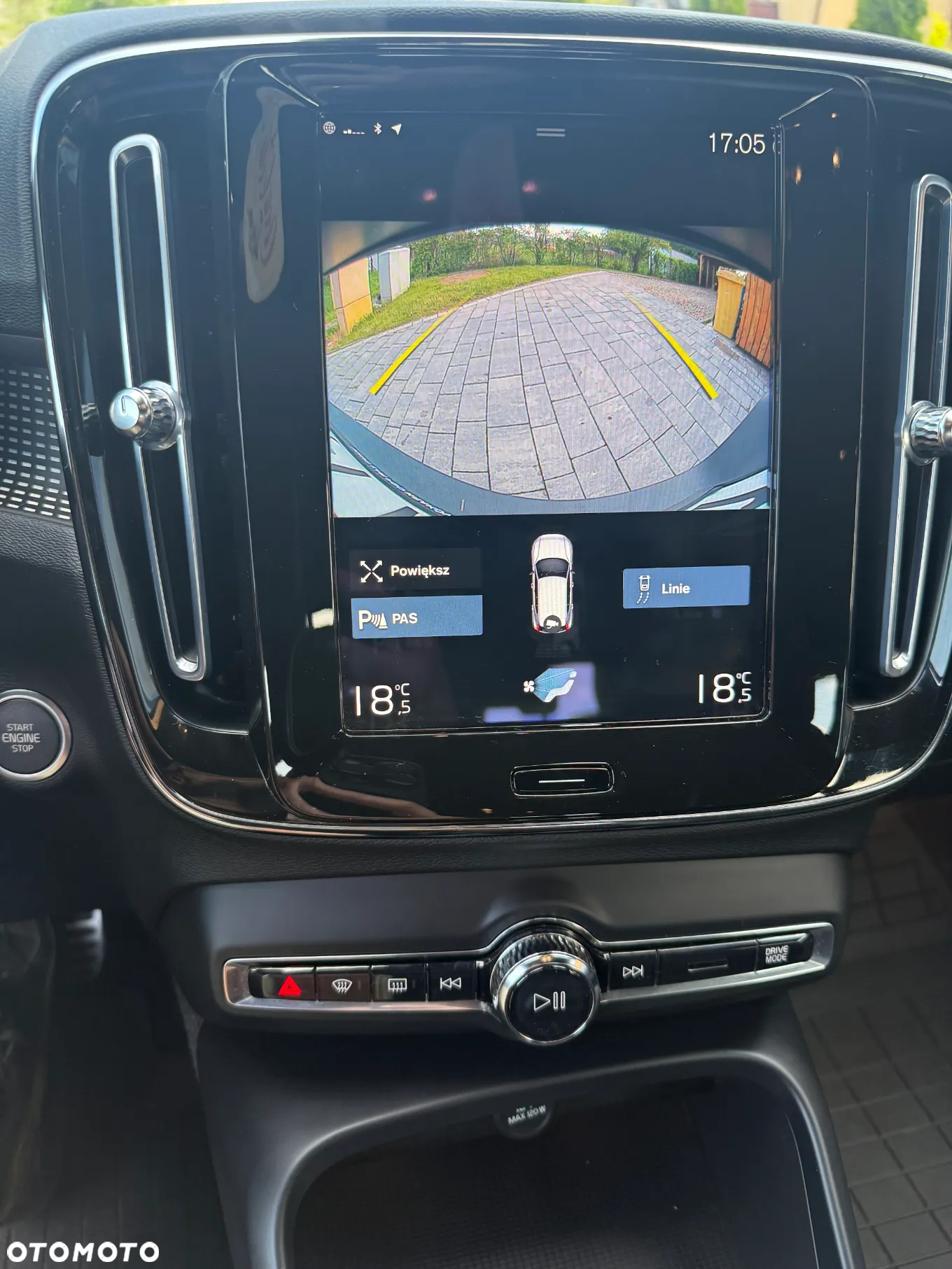 Volvo XC 40 T3 R-Design - 24