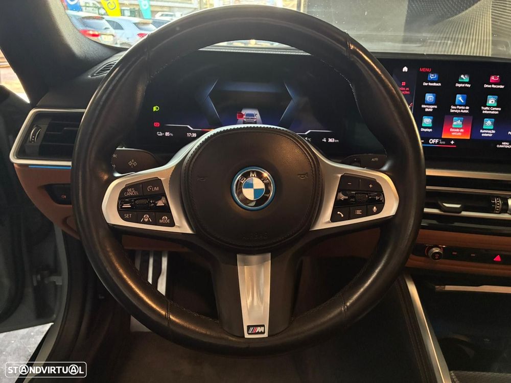 BMW i4 eDrive40 Pack Desportivo M - 40