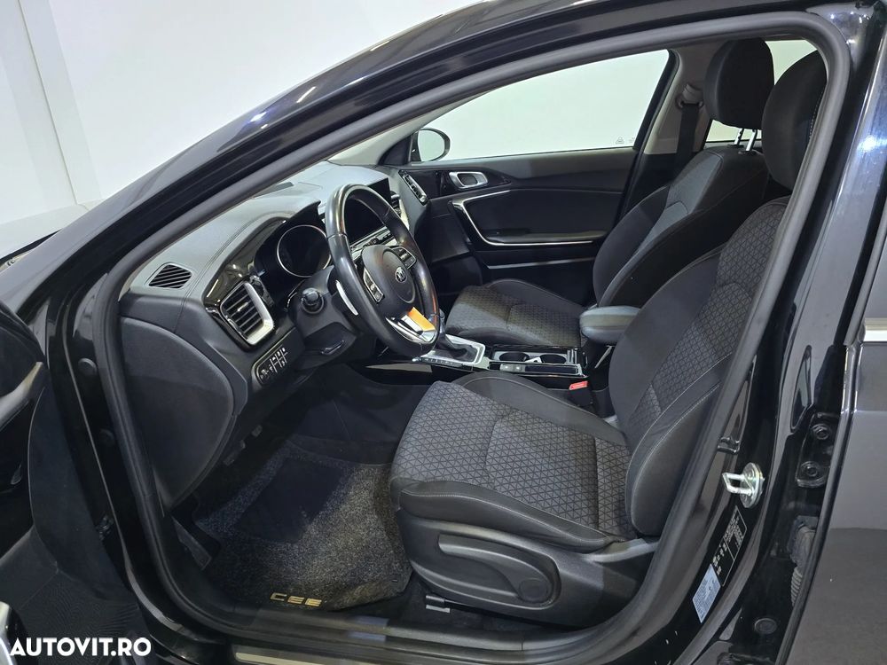 Kia Ceed 1.6 GDI 6DCT PHEV Vision - 7