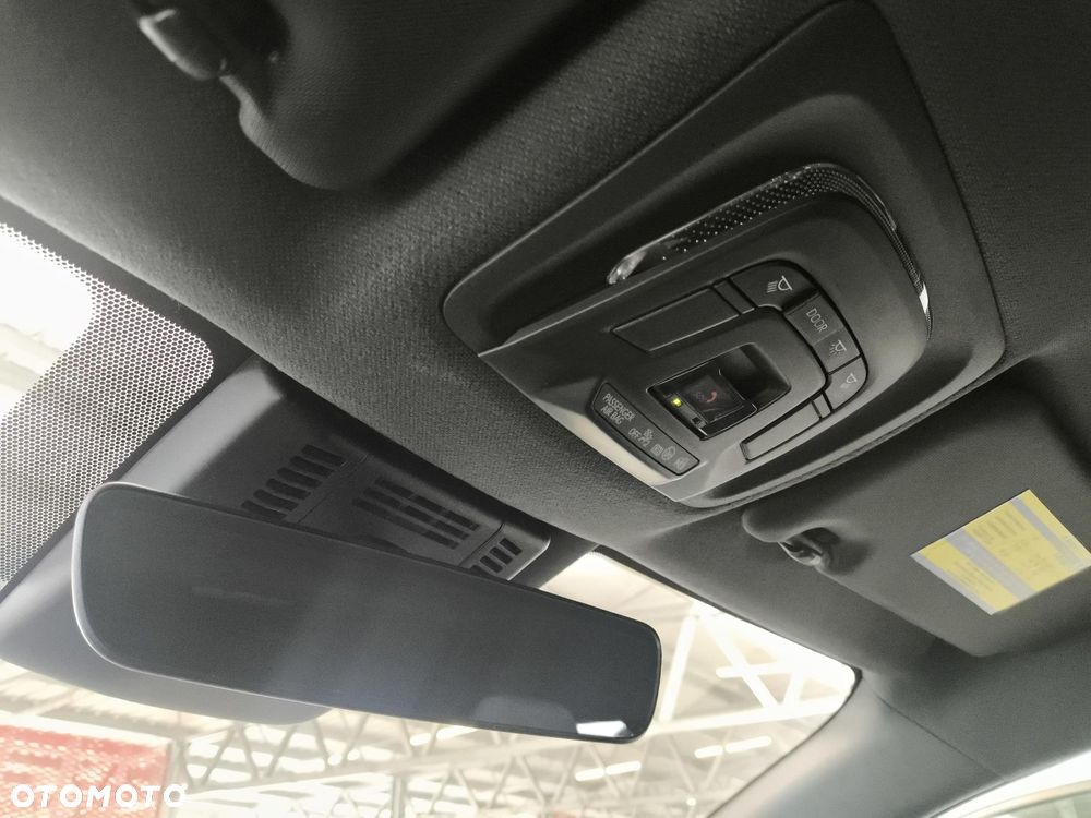 Toyota C-HR 1.8 Hybrid Style - 28