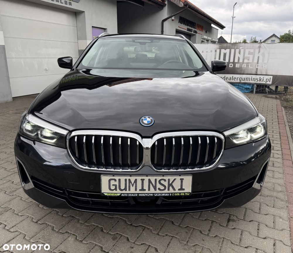 BMW Seria 5 530e Luxury Line - 9