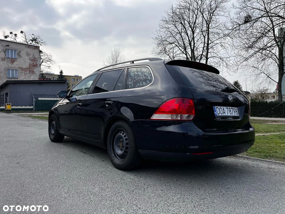 Volkswagen Golf 1.9 TDI DPF Comfortline - 3