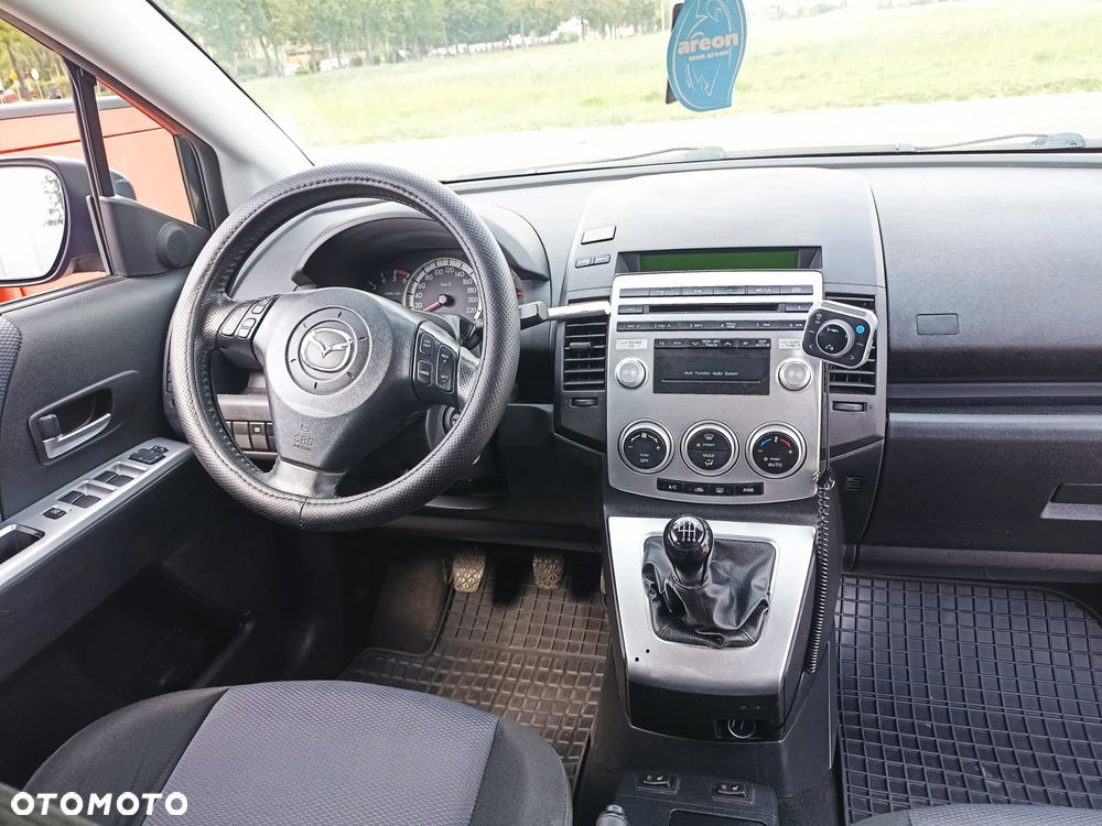 Mazda 5 - 9
