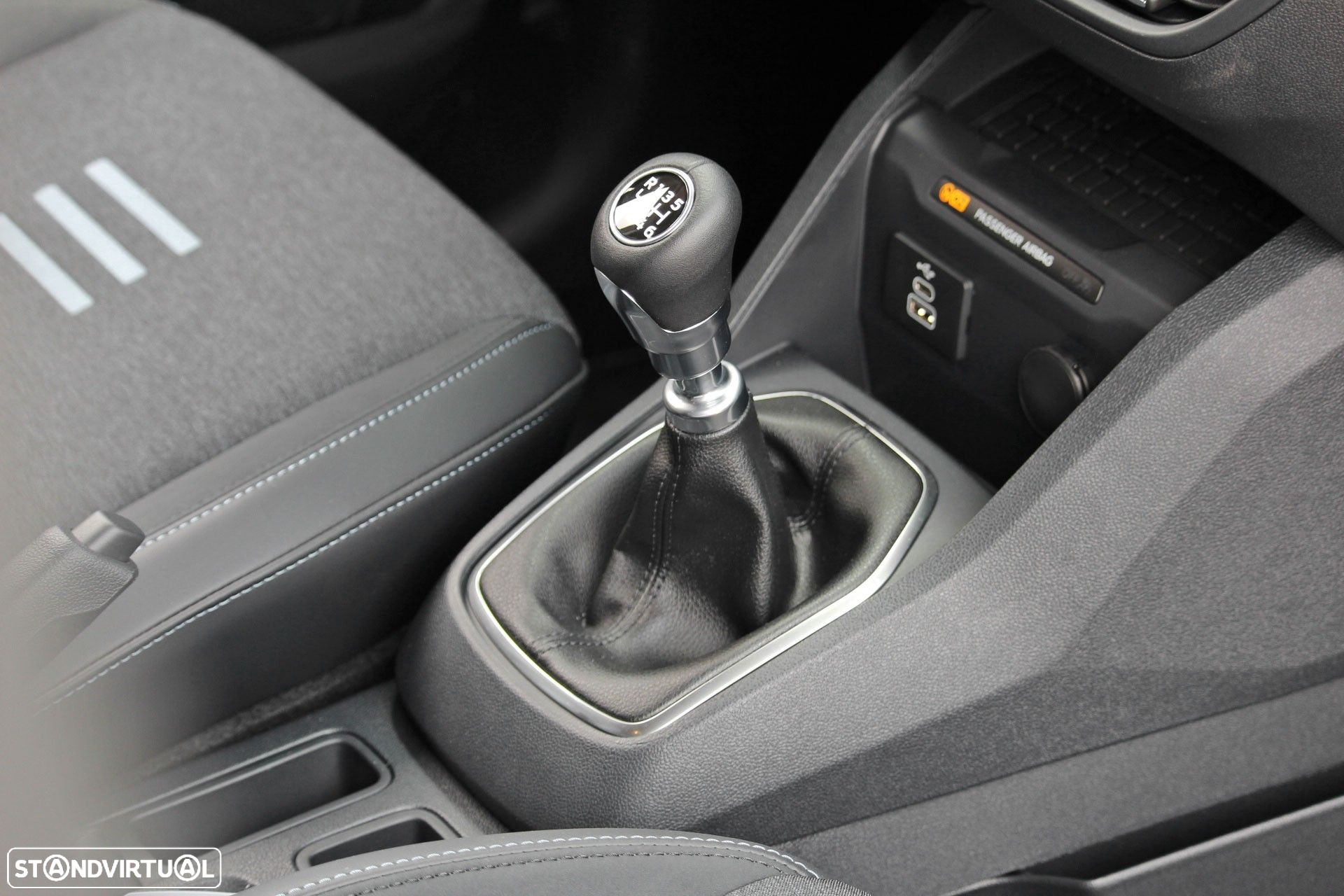 Ford Tourneo Courier 1.0 EcoBoost Active - 13