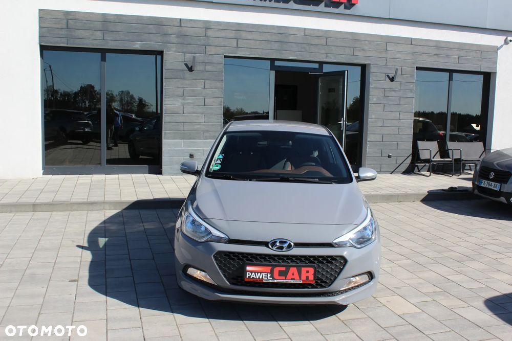 Hyundai i20 blue 1.2 Classic - 4