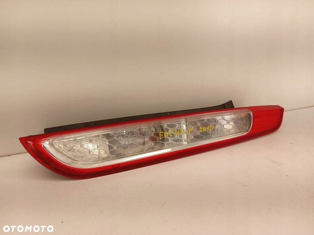 LAMPA PRAWA TYLNA FORD FOCUS MK2 LIFT 7-11 - 3