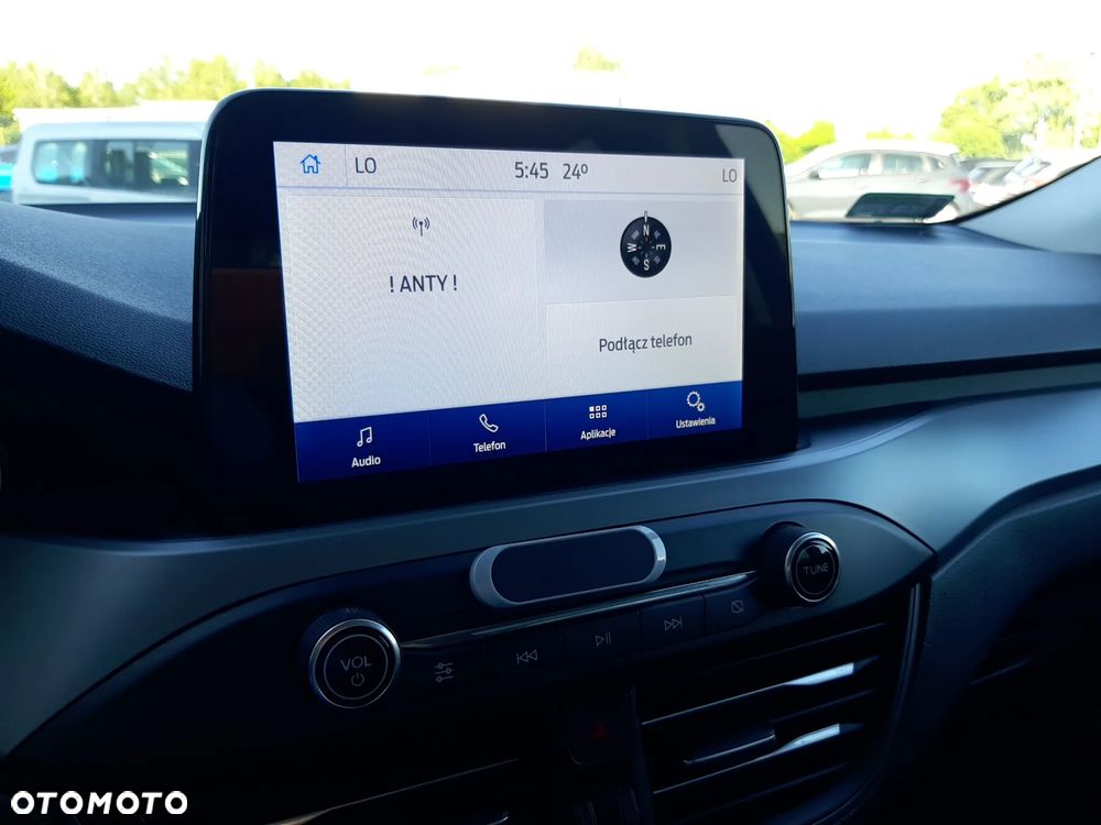 Ford Focus 1.0 EcoBoost Titanium Style - 22
