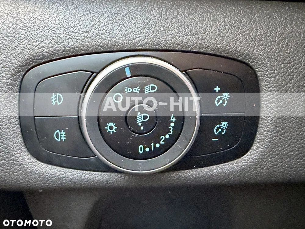 Ford Transit - 22