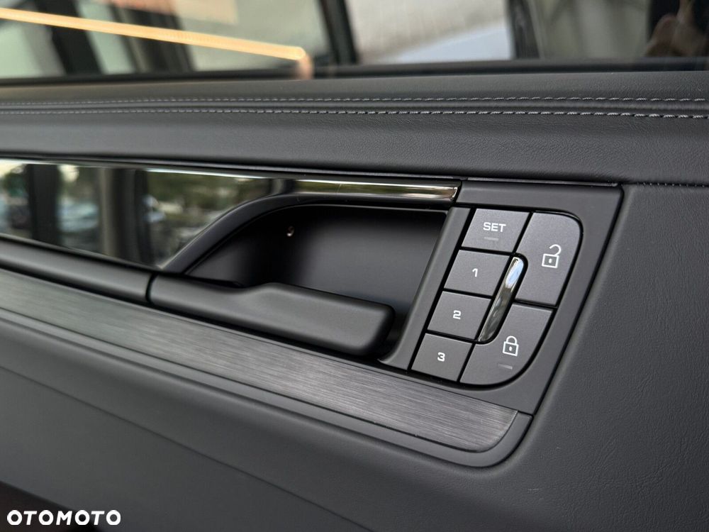 Porsche Cayenne - 17