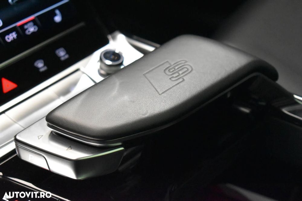 Audi e-tron Sportback - 25