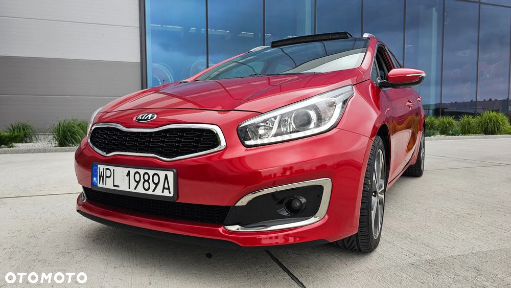 Kia Ceed Cee'd 1.6 CRDi Smart - 32