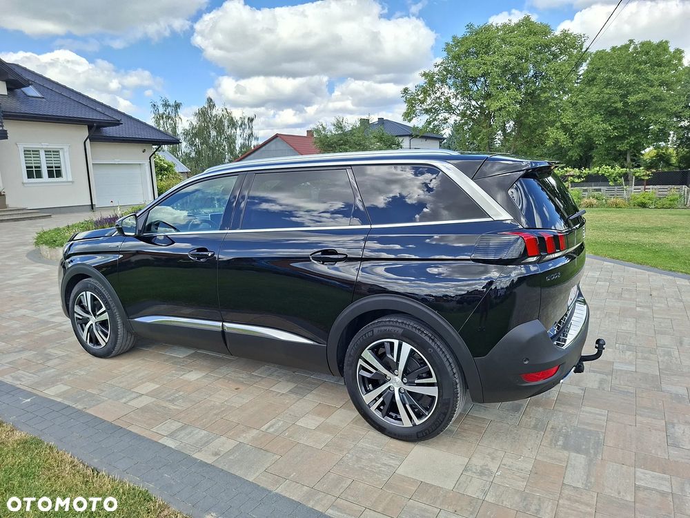 Peugeot 5008 - 5