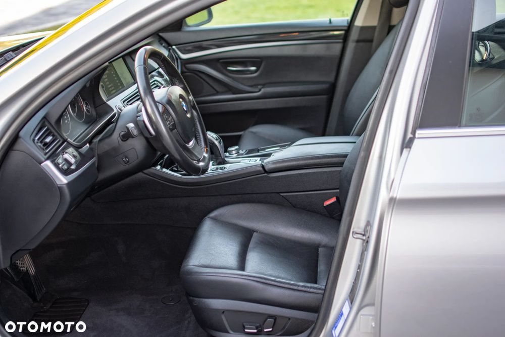 BMW Seria 5 - 28
