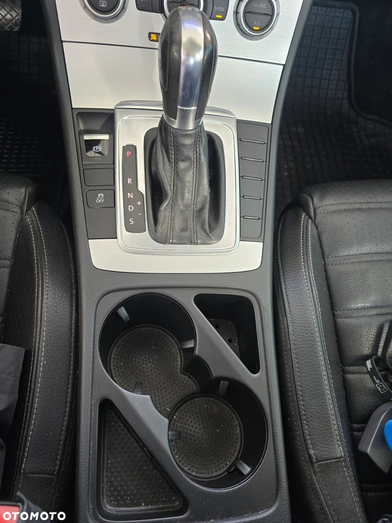 Volkswagen CC - 8
