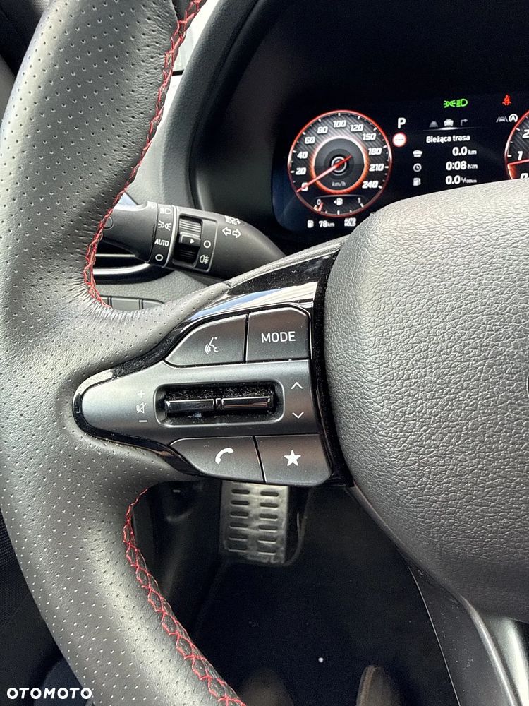 Hyundai i30 1.5 T-GDI 48V-Hybrid DCT N-Line - 15