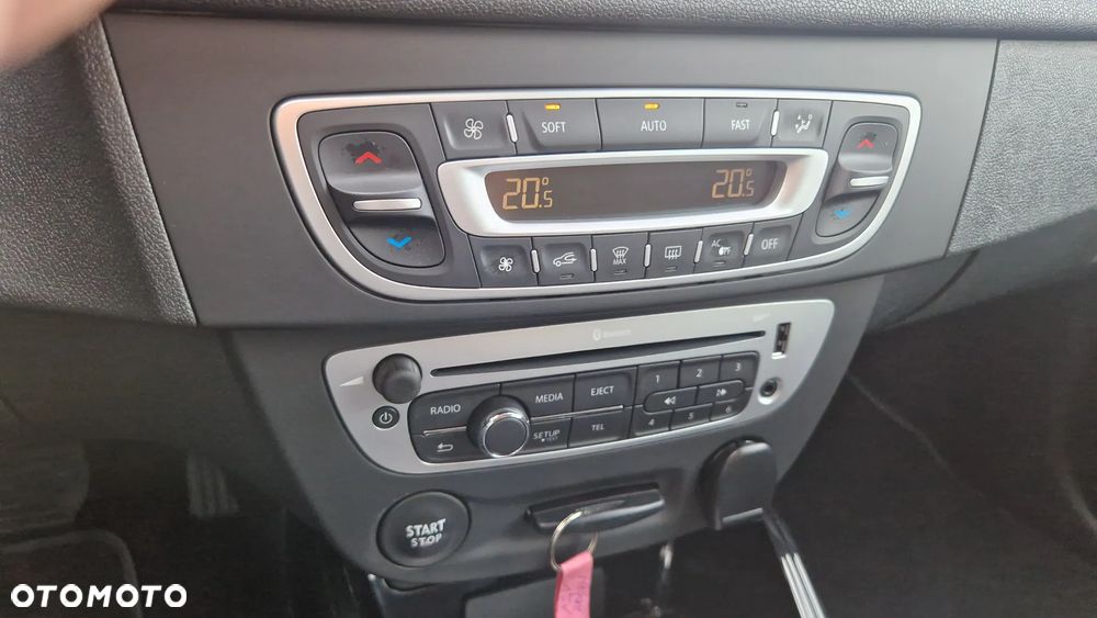 Renault Megane ENERGY TCe 130 BOSE EDITION - 12