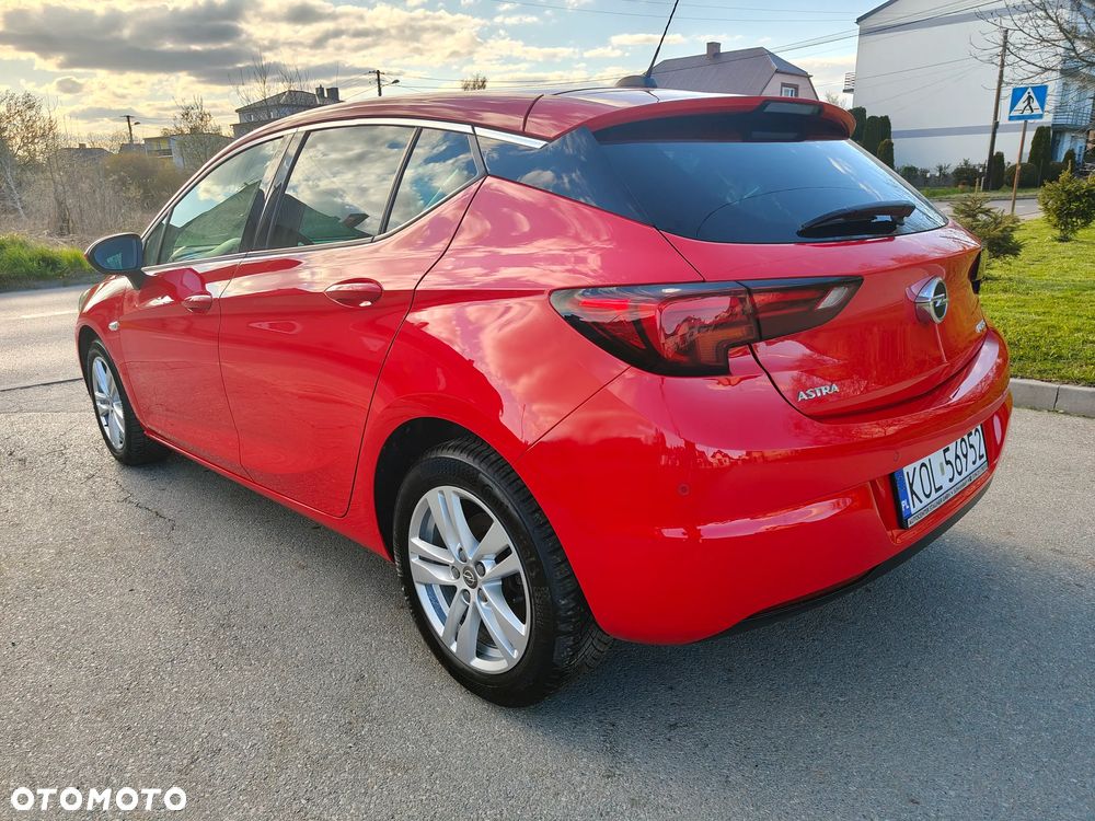 Opel Astra 1.4 Turbo Innovation - 17