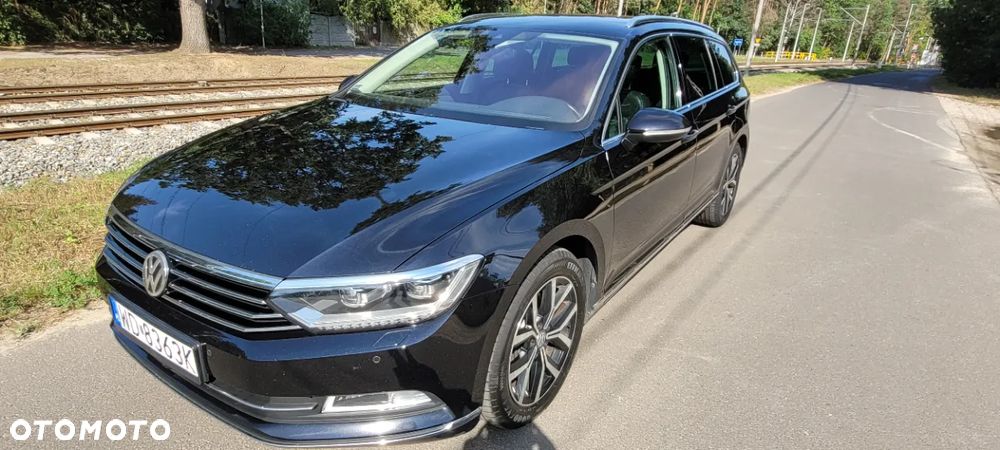 Volkswagen Passat - 32