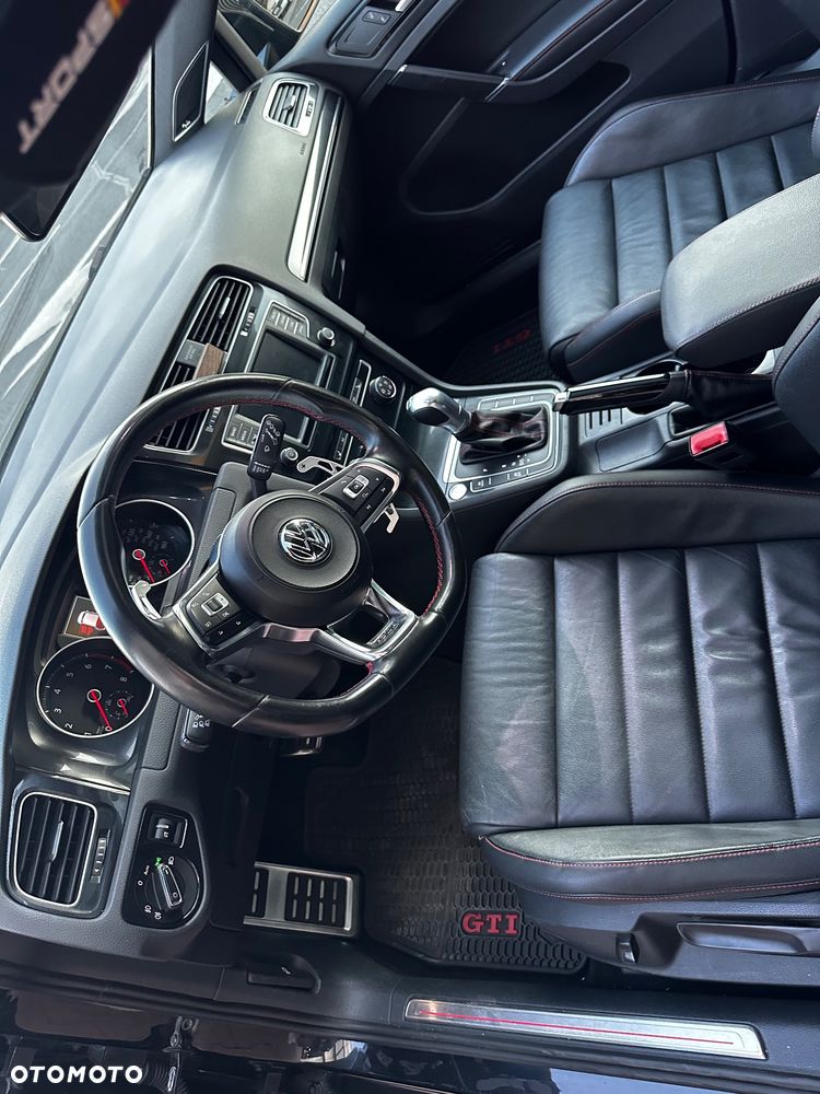 Volkswagen Golf GTI 2.0 TSI OPF DSG Performance - 19