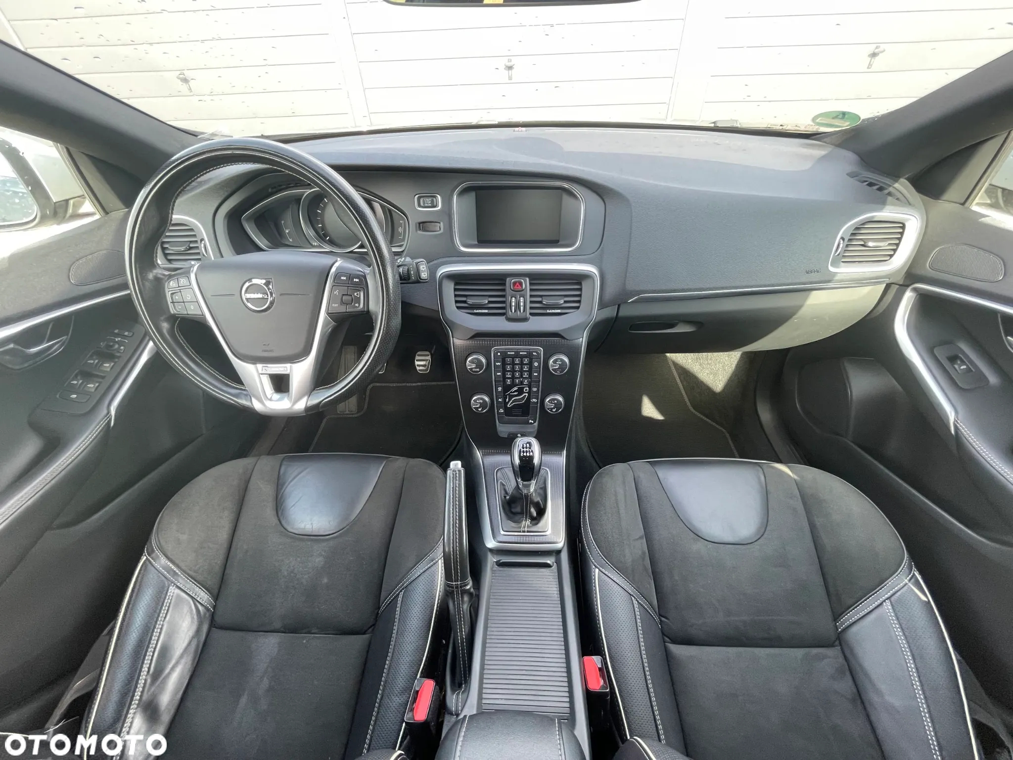 Volvo V40 T2 RDesign - 12
