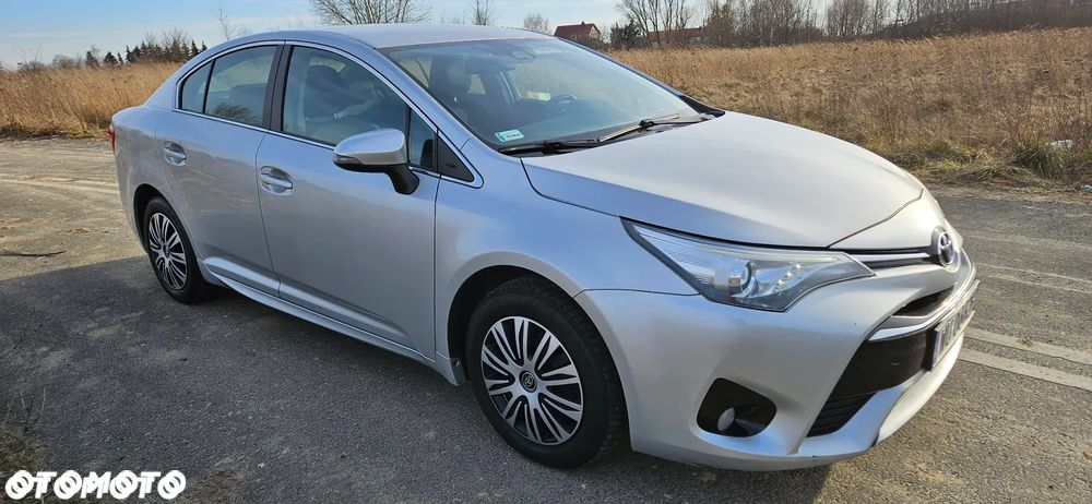 Toyota Avensis 1.8 Active - 5